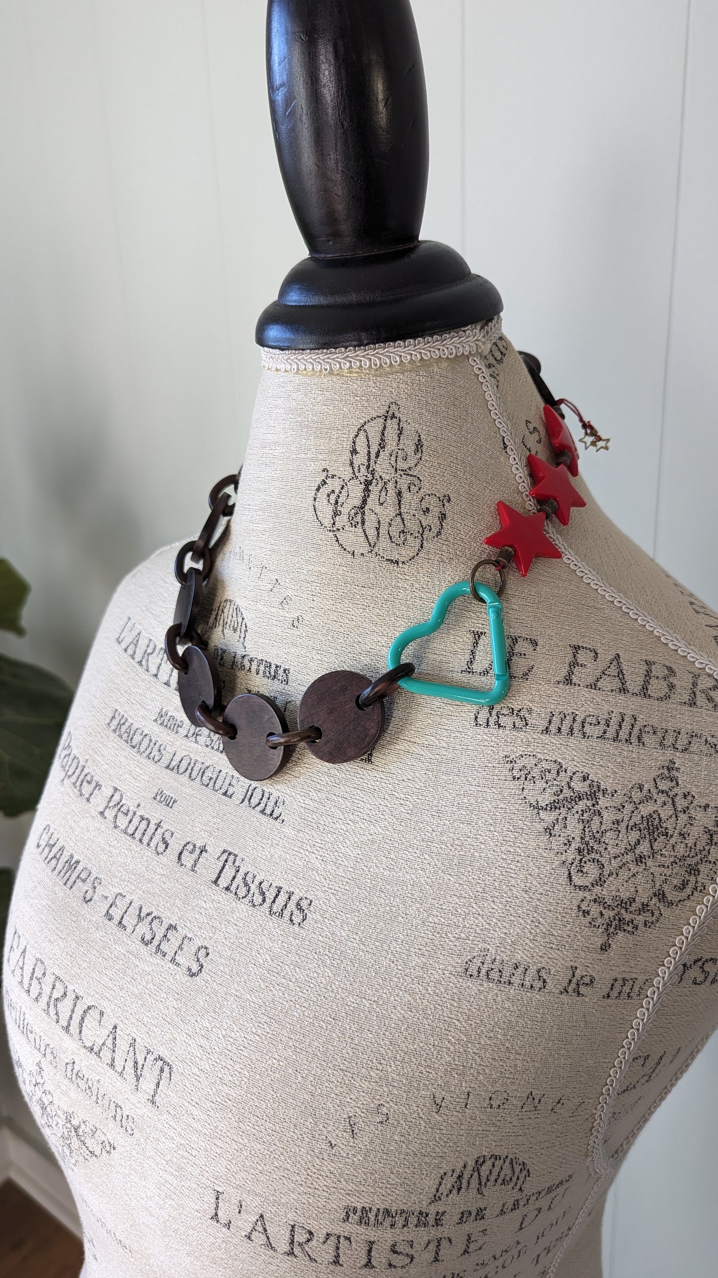 Asymmetrical Wood Chain Necklace