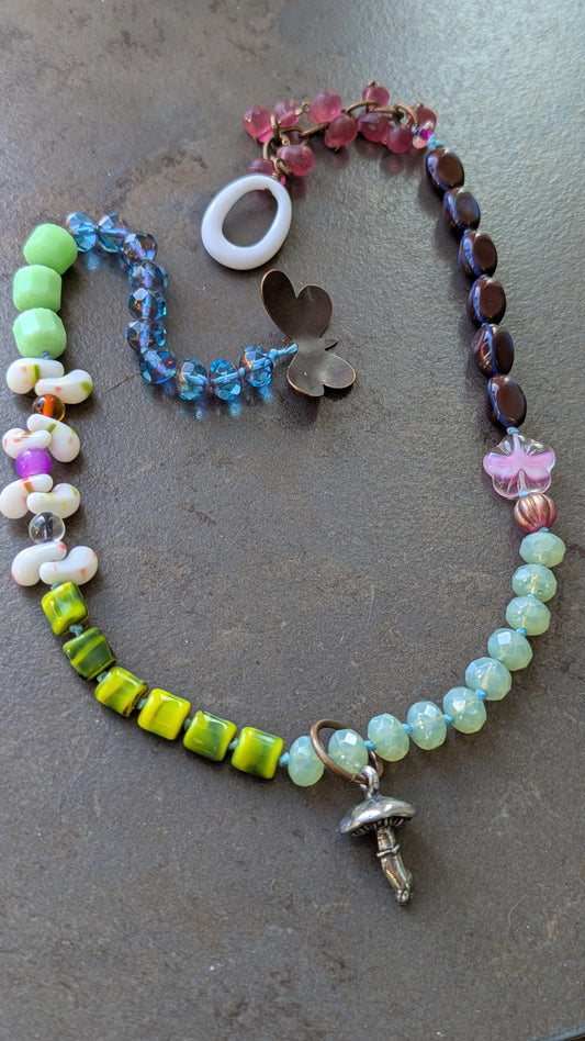 Knotted Necklace with Mushroom