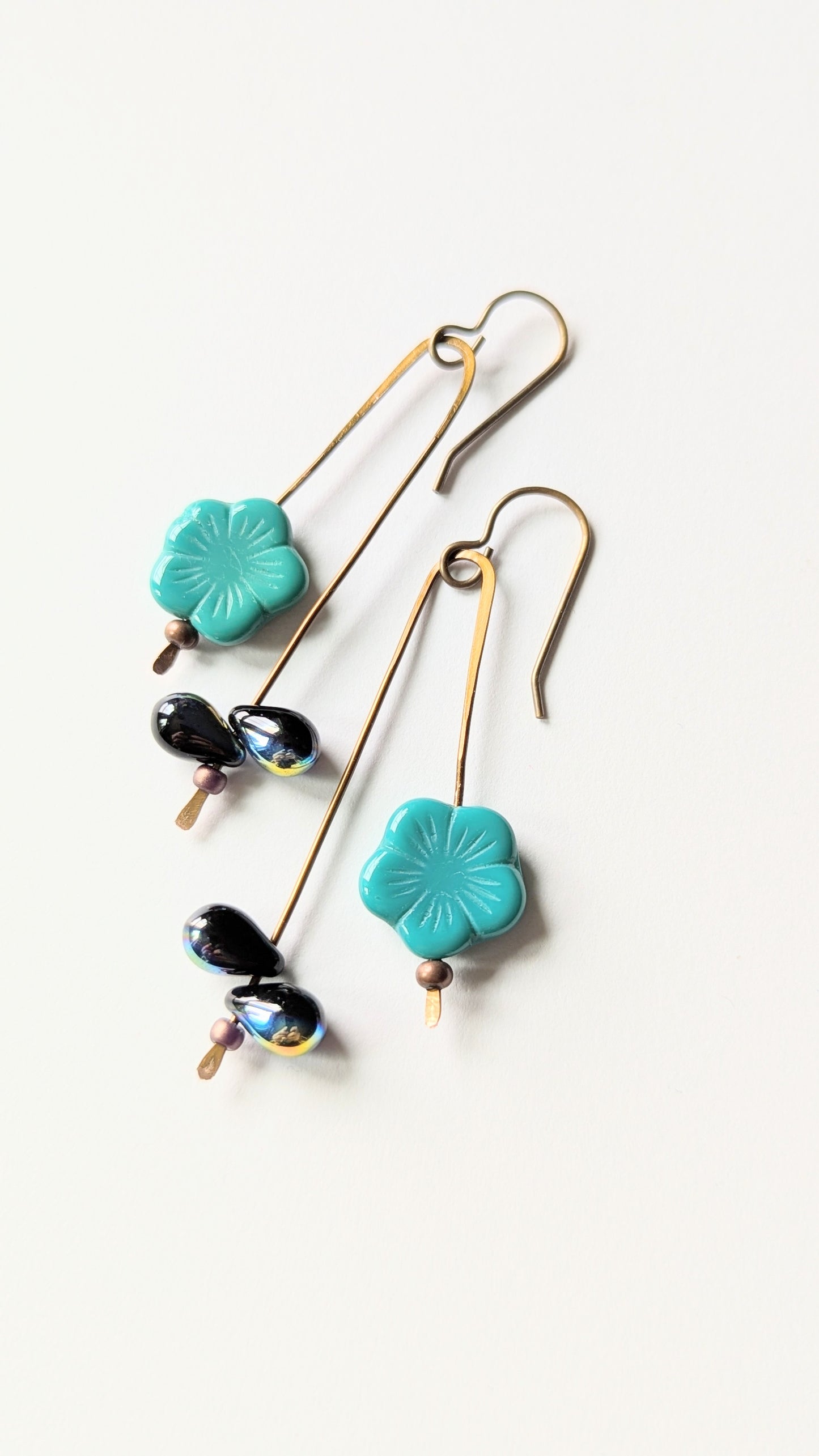 Suspended Flowers Earrings