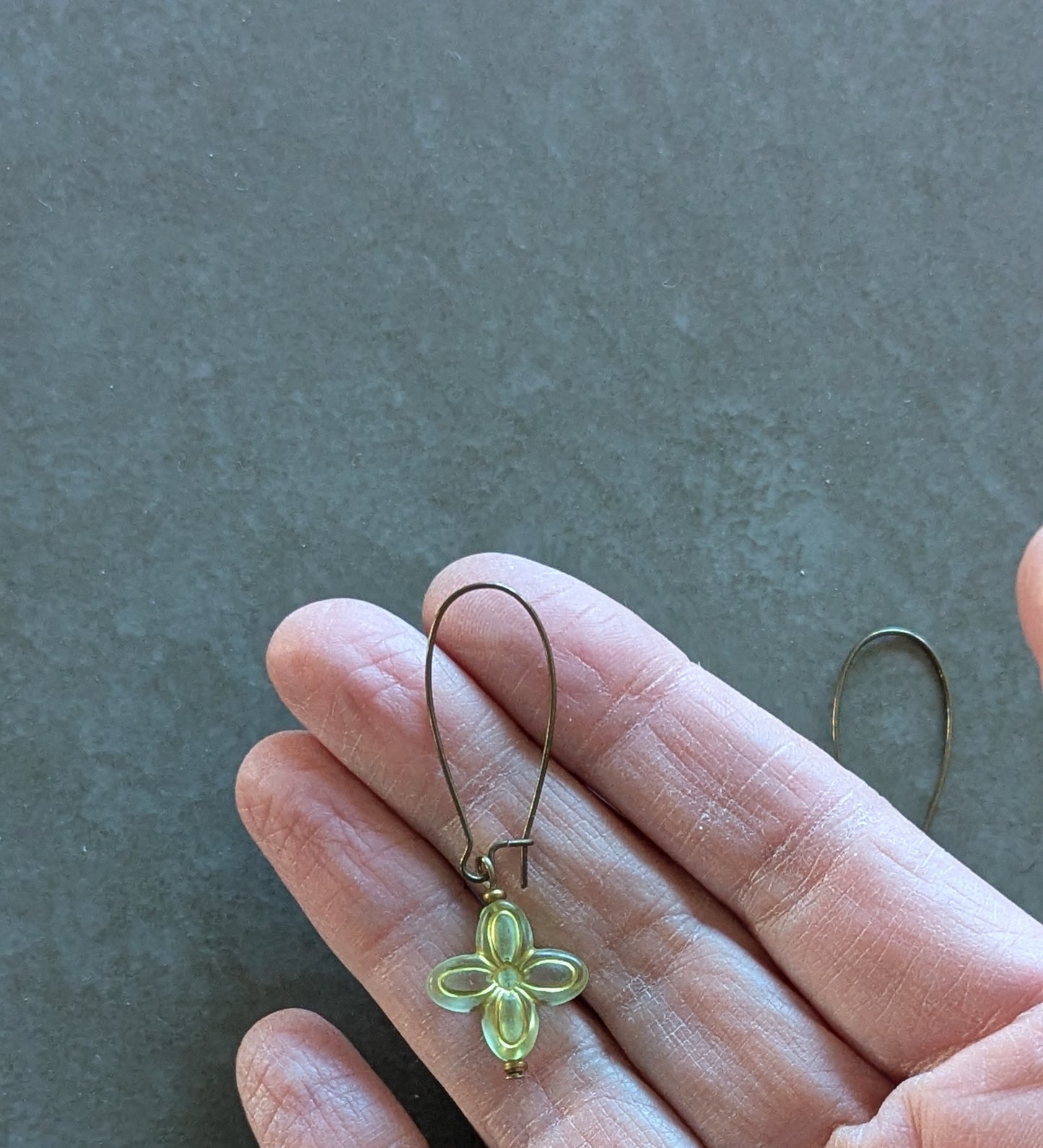 Lucite Flowers Earrings
