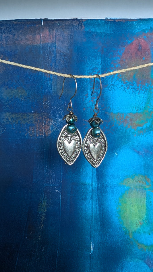 Pewter Hearts and Pearls Earrings