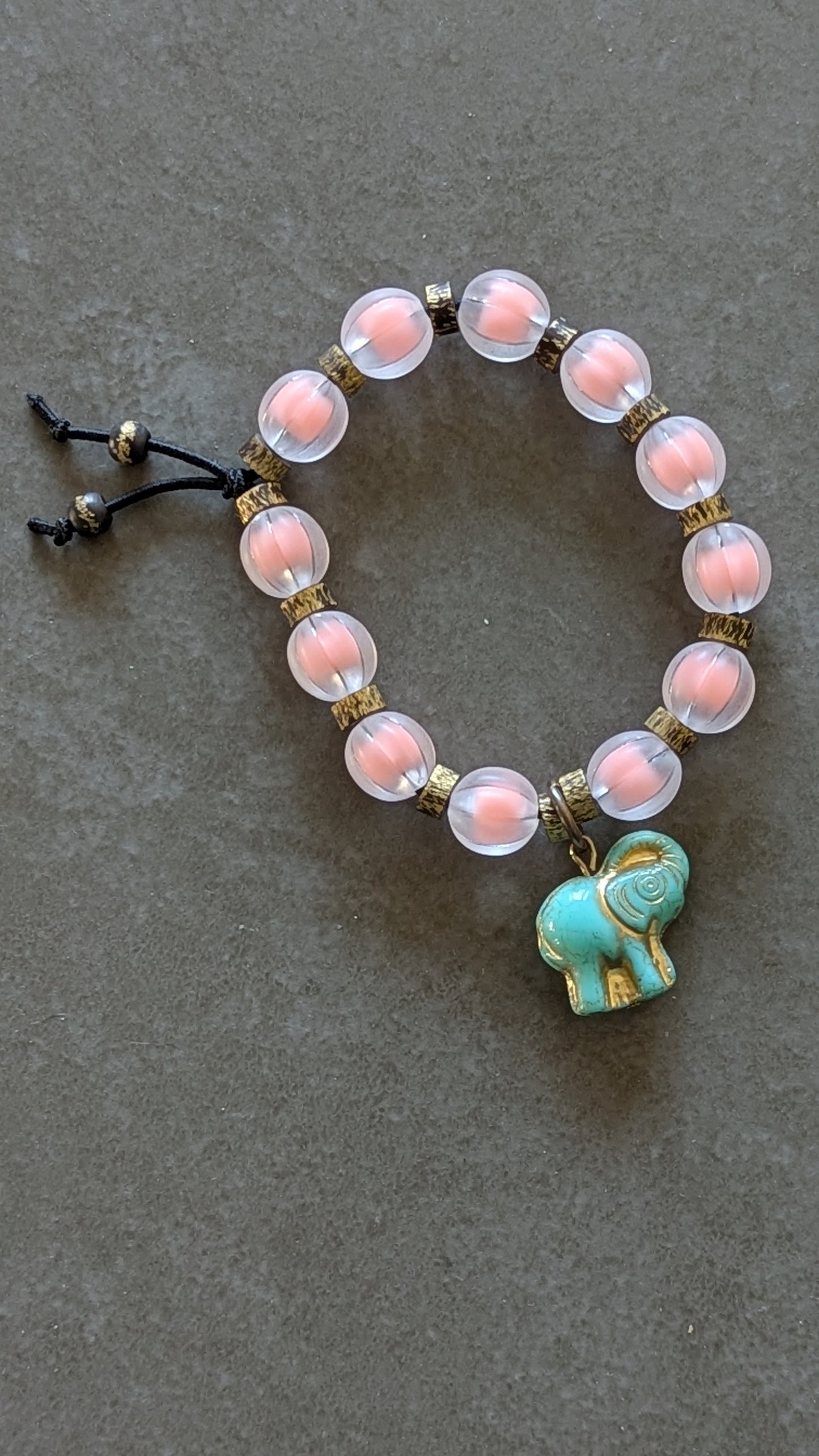 Elle E. Phant (pink)