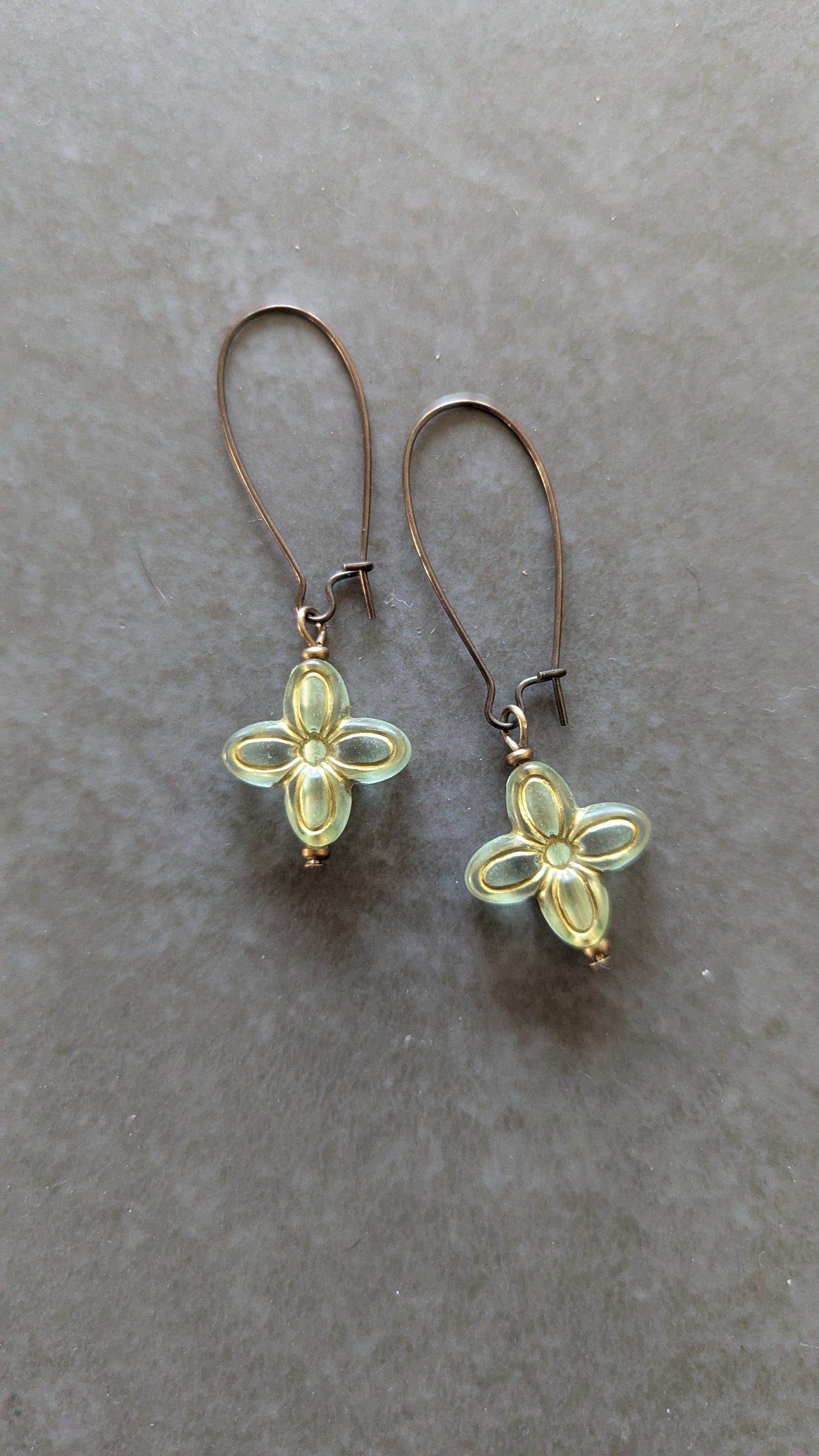 Lucite Flowers Earrings